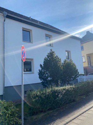 Zweifamilienhaus in Bad Nauheim-Rödgen – Charmantes Zuhause mit viel Platz und Potenzial