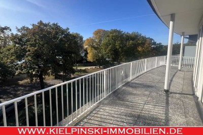Einmalige Gelegenheit: Penthouse mit Alsterblick in bester Adresslage, Lift vorhanden!
