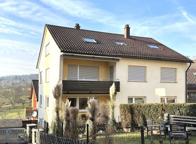 großzügiges und gepflegtes Zwei-Familienhaus in Altbach