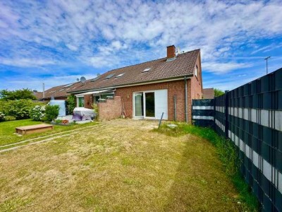 Endreihenhaus mit sonnigen Garten und 2 Garagen und Außenstellplatz zu kaufen!