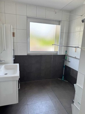 Schöne 3-Zimmer-Wohnung mit Balkon und EBK in ruhiger Lage von Kemnat