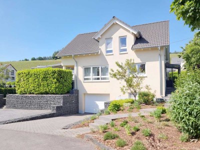 Attraktives Einfamilienhaus in idyllischer und familienfreundlicher Umgebung
