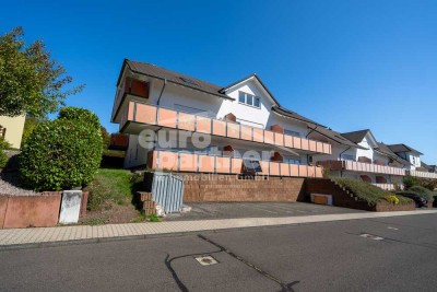 Möbliertes Apartment mit Balkon in Höhenlage von Idar!