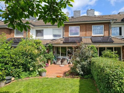 Gepflegtes Reihenmittelhaus mit Vollkeller, Garage 
und schönem Garten in Fleestedt!