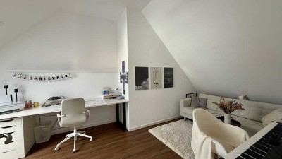 Exklusive 4,5-Zimmer Maisonettewohnung mit EBK und Balkon