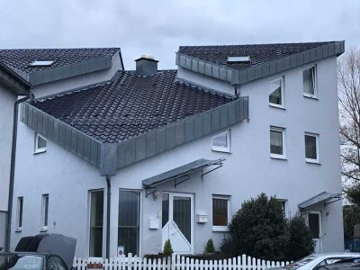 Günstige 3-Raum-EG-Wohnung im Wohn- und Geschäftshaus in Haßloch