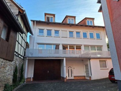 4-Zimmer-Wohnung mit Aufzug und
Gartenanteil in Weingarten (Baden)!