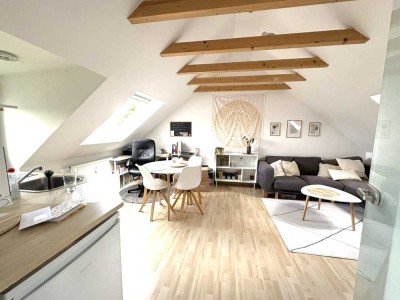 Wunderschöne Dachgeschosswohnung mit Keller und Gemeinschaftsgarten in Solingen-Höhscheid