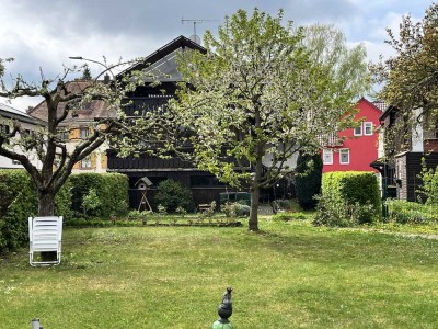 3-Zimmer Wohnung mit großer Dachterrasse und Gartenmitbenutzung