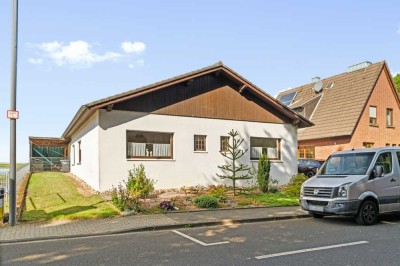 Bungalow mit Charme und Weitblick – Wohnen, Leben und Genießen in Baesweiler-Loverich