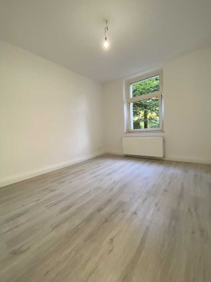 Helle 5-Raumwohnung in Wuppertal-Vohwinkel - Bei Interesse bitte Nachricht über ImmoScout schicken