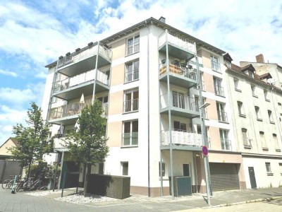 **1 Monat mietfrei** Exklusive vollmöbliert mit Balkon
