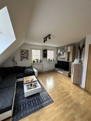 Helle Dachgeschoss / Maisonette Wohnung 80qm+