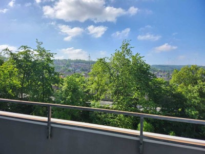 TOP sanierte 3 Zimmer Wohnung mit Balkon und Aufzug