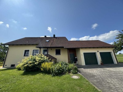 Preiswertes, gepflegtes 9-Raum-Einfamilienhaus in Thalmassing