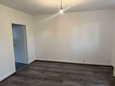 sanierte 3-Zimmer Wohnung mit Balkon [VAC-19174]