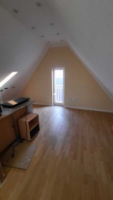 350 € - 28 m² - 1.0 Zi.