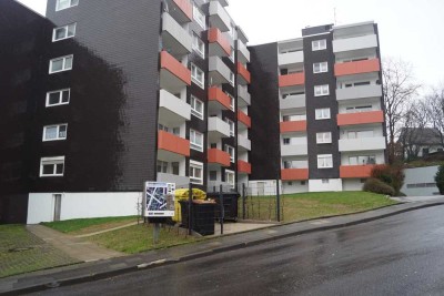 schöne 2 ZKB Wohnung im 3.OG *ab sofort* zu vermieten WBS erforderlich!