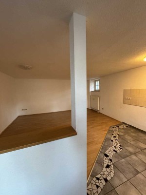 4-Zimmer Maisonette-Wohnung in Hachenburg mit Garage