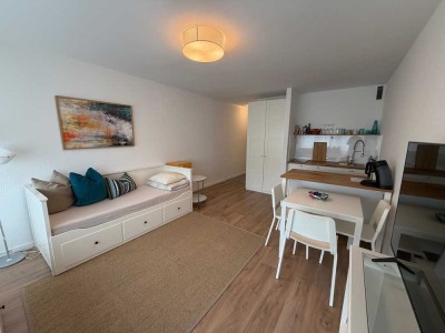 Helle, möblierte 1-Zimmer-Wohnung mit offener Küche