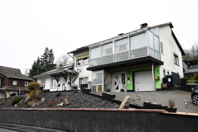 Ihr Zuhause mit Perspektive – zwei Häuser, viele Möglichkeiten!