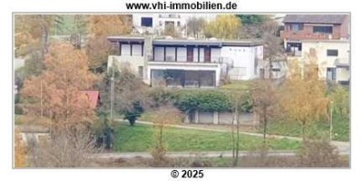 DIE Unternehmervilla mit Indor-Pool, Bunker, 3 Garagen und einer tollen ruhigen Lage inklusive große