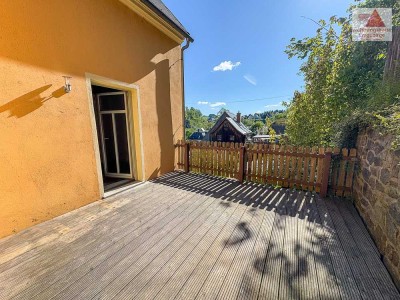 Schicke 3-Raum-Wohnung mit großer Terrasse im Zentrum von Schwarzenberg