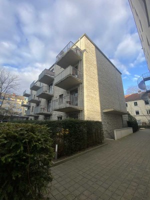 Mitten im Herzen Altonas - Neubau in ruhiger Innenhoflage - Courtagefrei