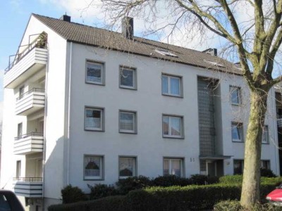Sanierte "Top Wohnung" im oberen Quellberg:  1. OG., 56 m²  Wfl., 2,5 Zimmer + Südbalkon + Garage .