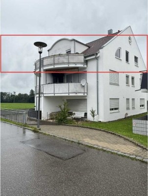 Stilvolle, modernisierte 3,5-Zimmer-Wohnung mit Balkon und EBK in Ochsenhausen