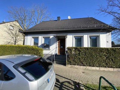 Schönes Wohnhaus + Bauland in ruhiger Lage von Dortmund