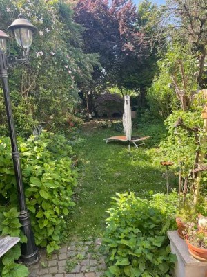Einfamilienhaus mit Garten in Eschweiler in Innenstadt-Lage zu verkaufen
