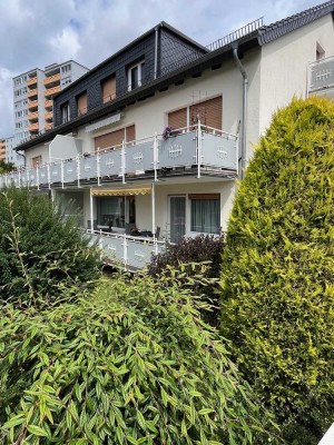 3-Zimmer-WHG m. Balkon u. Einbauküche in Taunusstein, ruhige Lage im Wohngebiet