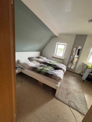 Schöne 2-Zimmer-DG-Wohnung in Offenbach an der Queich