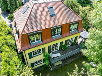 Freistehende Villa mit Eleganz und Esprit in Bestlage