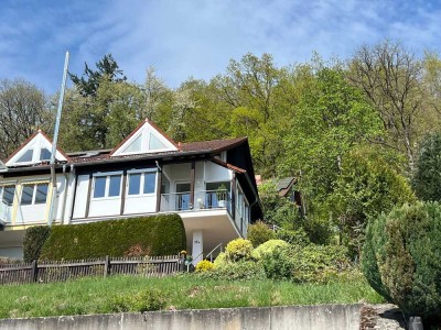 Doppelhaushälfte in Waldrandlage mit Blick über das Kinzigtal