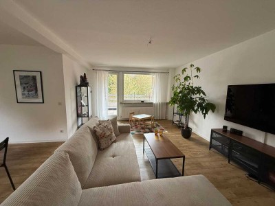 Helle 2-Zimmer-Wohnung mit Balkon im 3. OG in Neuss