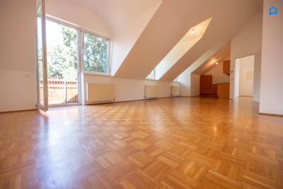 Wien-Grenze + Helle, gemütliche 3 -Zimmer + mit 36 m² Wohnküche und 7,8 m² Balkon + grüner Innenhof, hell, ruhig, 1. OG, Dachgeschoss, D