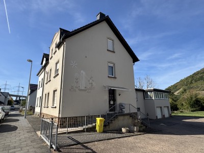 Viel Platz für die Familie, Arbeit & Fahrzeuge