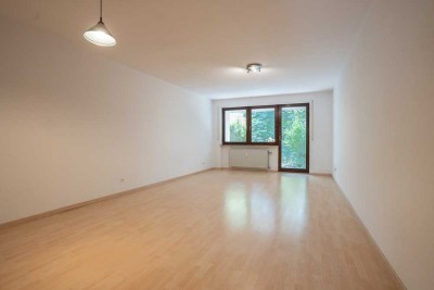 Helle 2-Zimmer-Wohnung mit Terrasse & Tiefgaragenstellplatz