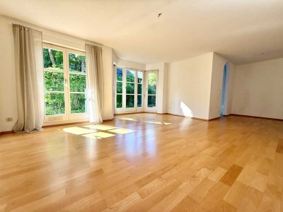 Sonnige 2-Zimmer-Wohnung mit zwei Terrassen und Einbauküche in bester Lage von Alt-Solln