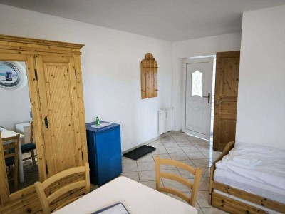 Einfache gemütliche 1-Raum-Wohnung ohne Küche direkt an der Ostsee � in Göhren (WE 7)