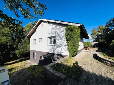 Erstbezug nach Generalsanierung! Einfamilienhaus in ruhiger Gegend