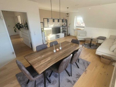 Hildesheim: Helle 4-Zimmer Dachgeschosswohnung mit Balkon