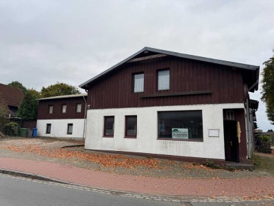 zentrales Wohn- und Geschäftshaus für zukünftige Investitionen!