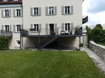 Einzigartige Garten Wohnung in liebevoll und aufwendig saniertem Denkmal - barrierefrei mit Aufzug