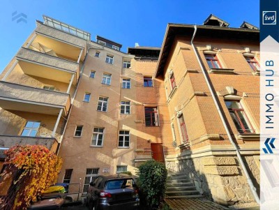 ++ Charmante 1,5-Zimmer-Dachgeschosswohnung mit Aufzug in denkmalgeschütztem Mehrfamilienhaus ++