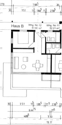 Helle 2-Zimmer Dachgeschosswohnung in Oos mit Balkon (Anfragen bitte schriftlich)