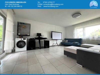 STADTNAH UND DOCH PRIVAT - 3,5  ZIMMER ETAGENWOHNUNG  MIT BALKON, AUFZUG UND KOMFORT!