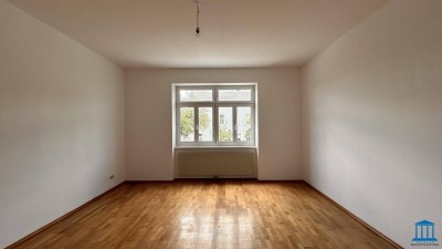 Gut angebundene Wohnung mit Einbauküche in Stadtparknähe - optional mit Garagenstellplatz! (Top 6)